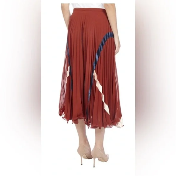 See By Chloe Woman Satin Trimmed Plissé
Georgette Midi Skirt Brown Size:4 - Picture 6 of 7